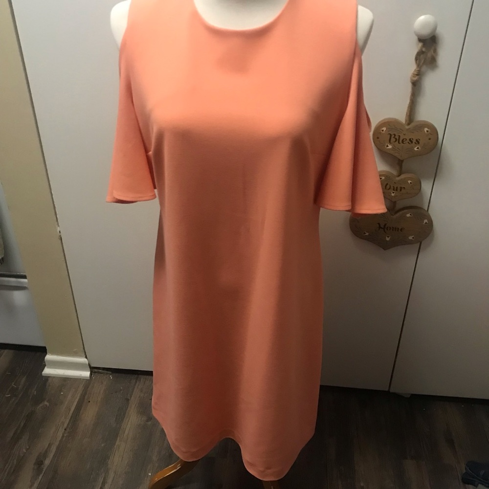 Calvin Klein cold shoulder crew neck summer dress w/back zipper & 1/4 sleeves